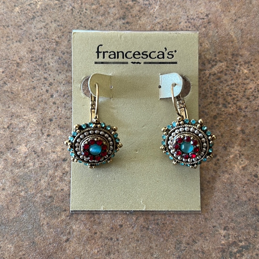 🌺NWT EARRINGS FROM FRANCESCA’S BOUTIQUE 🌺